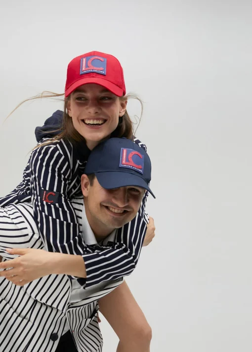Gorra americana roja edición limitada - Lola Casademunt