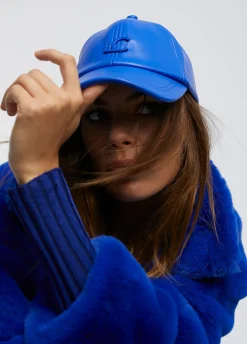 Gorra efecto piel