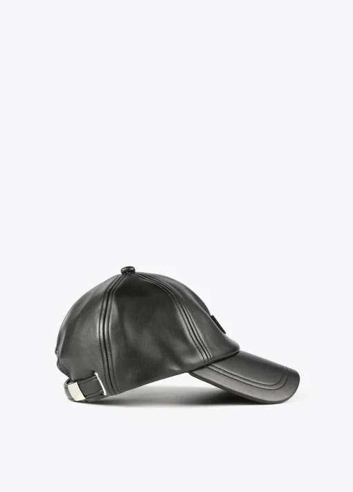 Gorra efecto piel