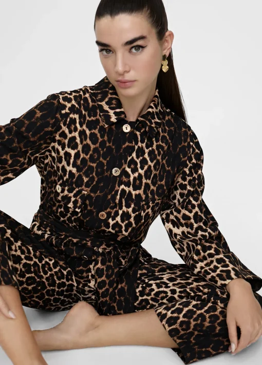 Mono animal print