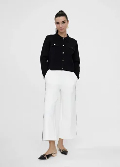 Pantalón blanco con vivo