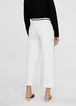 Pantalón blanco con vivo