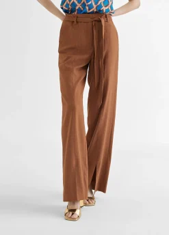 Pantalón cinturón y aberturas