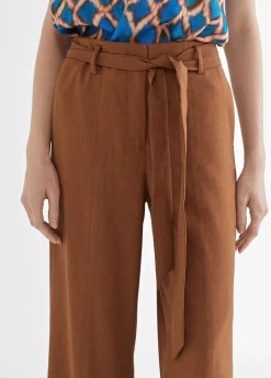 Pantalón cinturón y aberturas