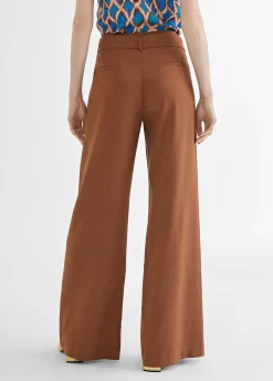 Pantalón cinturón y aberturas