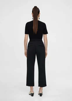 Pantalón cropped negro