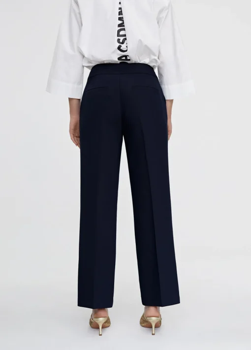 Pantalón detalle botones