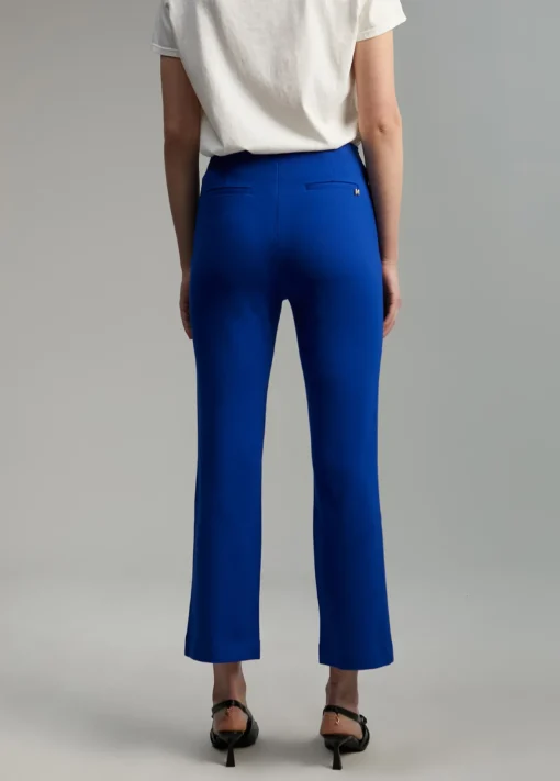 Pantalón detalle botones