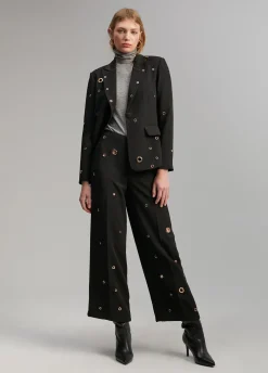 Pantalón detalle eyelets