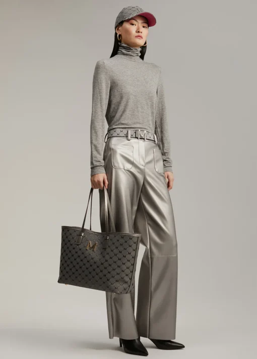 Pantalón efecto piel