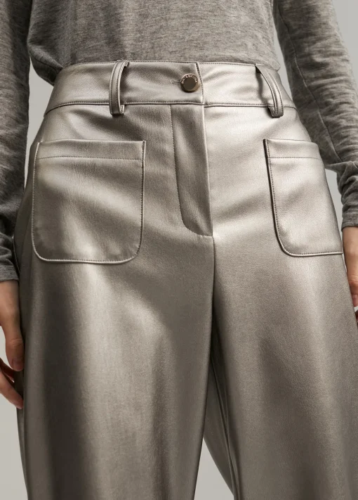 Pantalón efecto piel