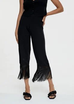 Pantalón punto flecos