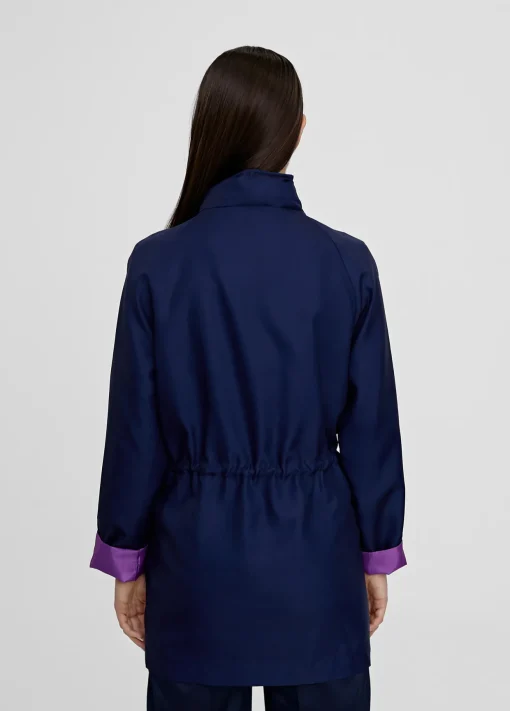 Parka con capucha