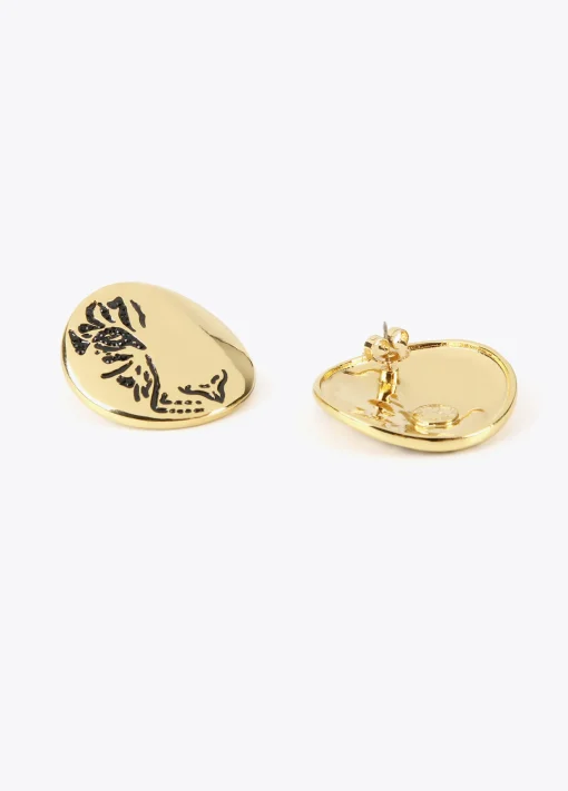 Pendientes de botón dorados