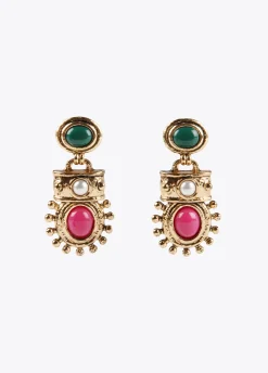 Pendientes dorados con piedras