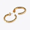 Pendientes dorados con textura