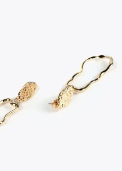 Pendientes dorados multiforma