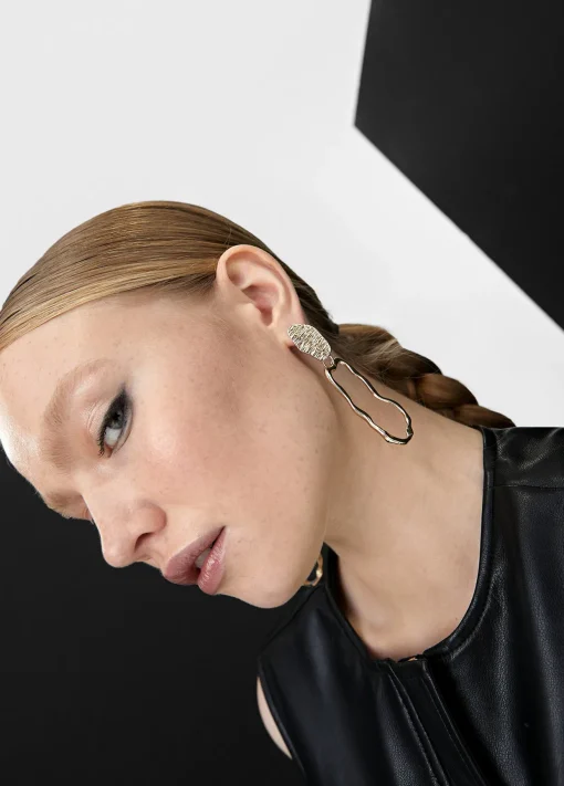 Pendientes dorados multiforma