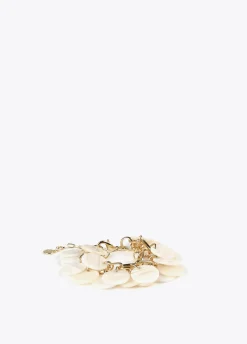 Pulsera dorada y nacarada