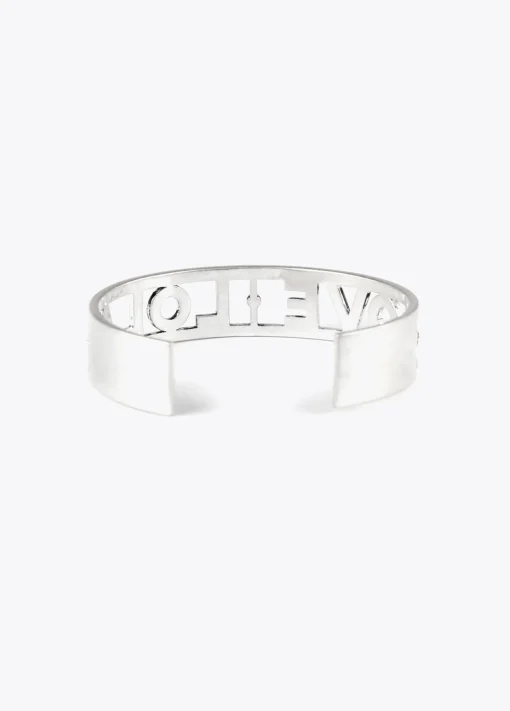 Pulsera rígida