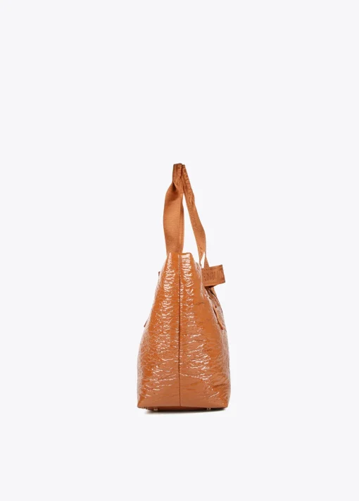 Shopper efecto charol