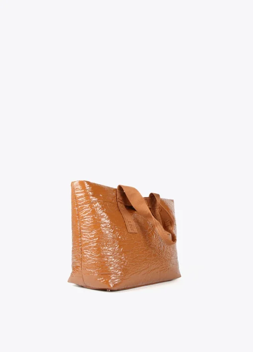 Shopper efecto charol