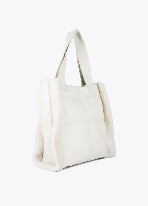 Shopper efecto piel y pelo