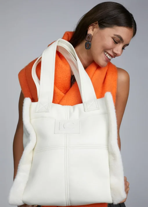 Shopper efecto piel y pelo