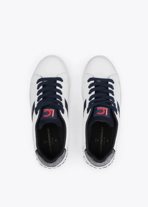 Sneakers brillantes de edición limitada - Lola Casademunt