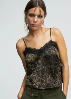 Top animal print