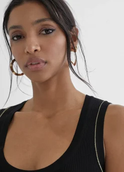 Top con detalle en lurex