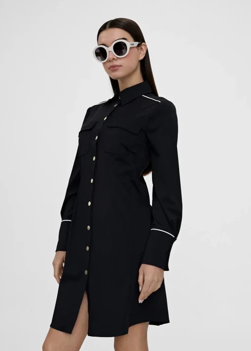 Vestido corto camisero ceñido