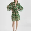 Vestido corto fluido estampado