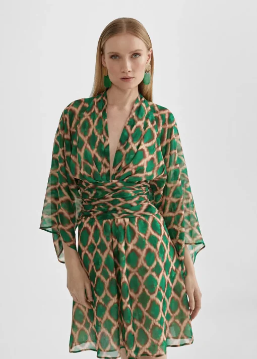 Vestido corto fluido estampado