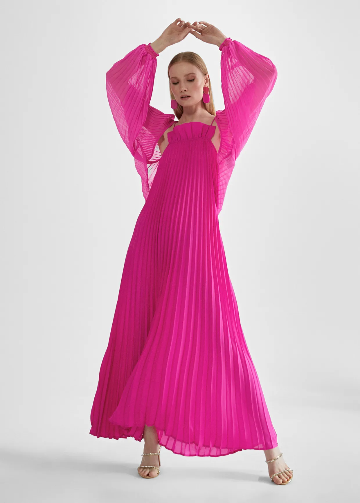 Vestido largo plisado