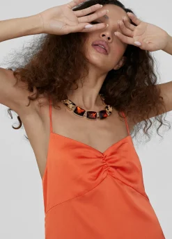 Vestido largo tipo lencero