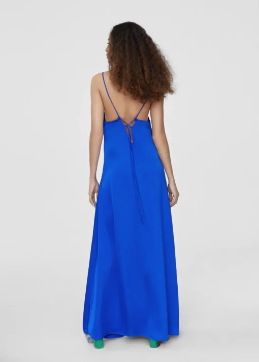 Vestido largo tipo lencero