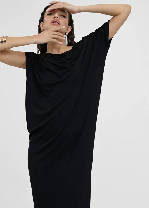 Vestido midi fruncido