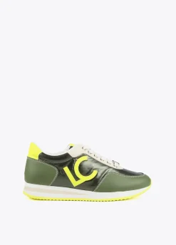 Zapatillas deportivas verdes y lima