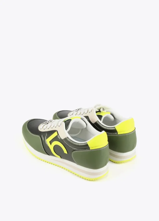 Zapatillas deportivas verdes y lima