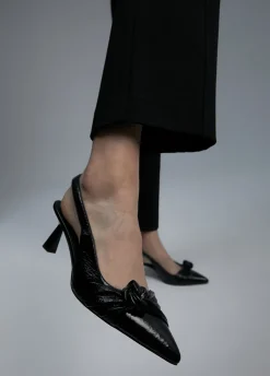 Zapato stiletto destalonado