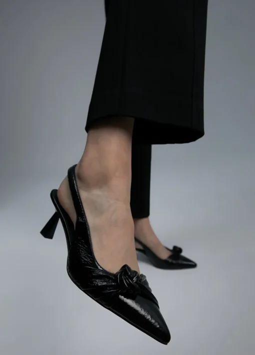 Zapato stiletto destalonado